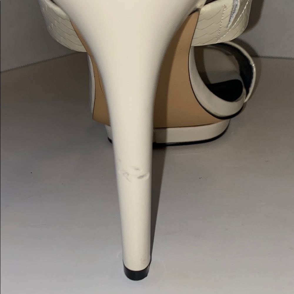 Calvin Klein Valoma Python Embossed White - image 8